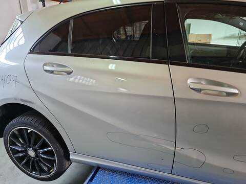 Puerta Trasera Derecha Mercedes Clase A 140 A 200 CDI - D 176.008) 136CV 100KW