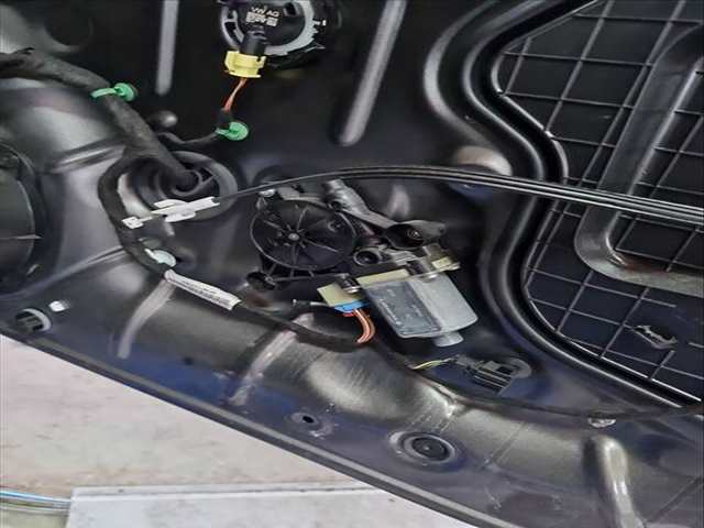 Elevalunas Eléctrico Delantero Derecho Seat Leon 1.6 TDI 115CV 85KW