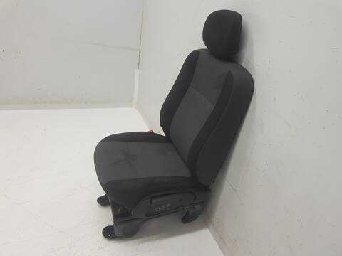 Foto 3ª: Asiento Delantero Izquierdo Renault Master L4H2 HKA 45T (2011)