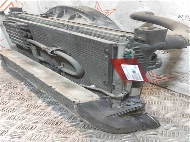 Foto 2ª: Radiador Motor Mercedes Clase C 160 C 220 CDI 203.706) COUPE 143CV 105KW [OM611962] (2003)