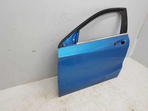 Foto 2ª: Puerta Delantera Izquierda Mercedes Clase A 140 A 200 CDI 176.008) (2014)
