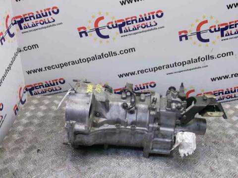 Foto 2ª: Caja Cambios Suzuki Carry VERSION INDEFINIDA (1984)