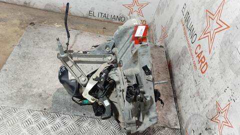 Foto 4ª: Caja Cambios Dacia Lodgy LAUREATE 116CV 85KW [H5FC4] (2015)