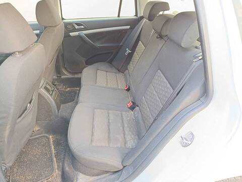 Asientos Traseros Skoda Octavia CAY