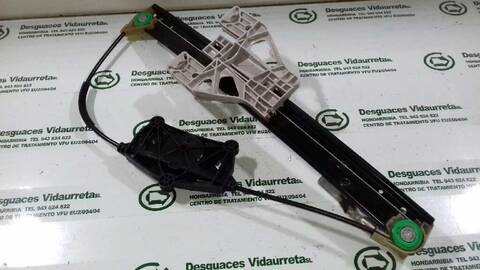 Foto 3ª: Elevalunas Manual Trasero Izquierdo Audi A4 BASICO AVANT 143CV 105KW [CAGA] (2009)