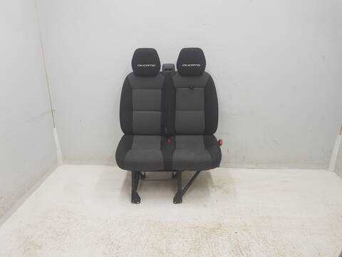 Asiento Delantero Derecho Fiat Ducato L4H2 RS 4035 MM 180 FURGON