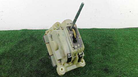 Palanca de Cambio Mercedes Clase E 180 E 270 CDI 211.016) 177CV 130KW