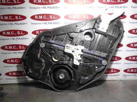 Foto 2ª: Elevalunas Manual Trasero Derecho Hyundai i30 1.4 CRDI CAT 90CV 66KW [D4FC] (2014)