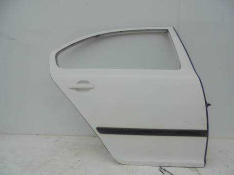 Puerta Trasera Derecha Skoda Octavia ACTIVE BERLINA 105CV 77KW