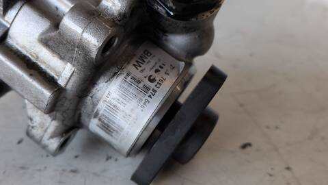 Foto 2ª: Bomba de Direccion Bmw Serie 1 114 120D 2.0 16V DIESEL 163CV (2007)