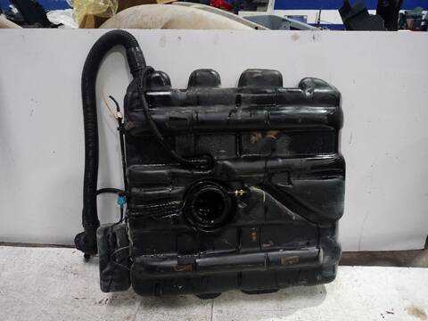 Deposito de Combustible Mercedes Vito 112 CDI 638.094) 122CV