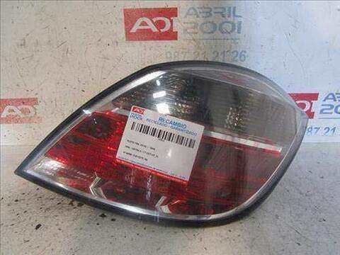 Foto 2ª: Piloto Trasero Derecho Opel Astra 1.7 CDTI BERLINA 110CV 81KW [D-Z17DTR] (2009)