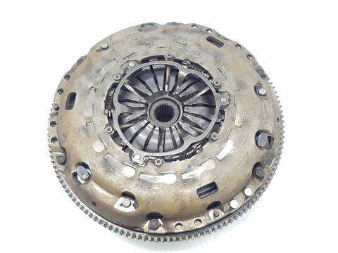 Foto 2ª: Volante Motor Skoda Superb AMBITION [DFGA] (2015)