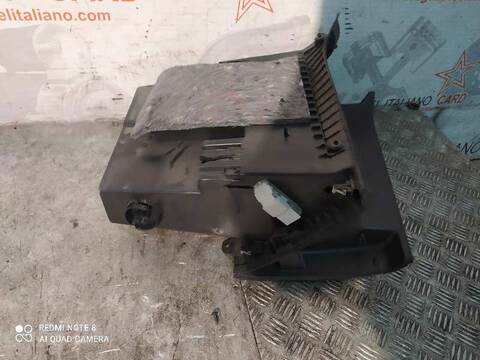 Foto 3ª: Guantera Peugeot 308 ACCESS 115CV 85KW [9H05] (2014)