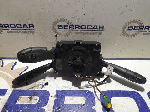 Mando Multifuncion Peugeot 207 1.4 16V VTI CAT 8FS - EP3) 95CV