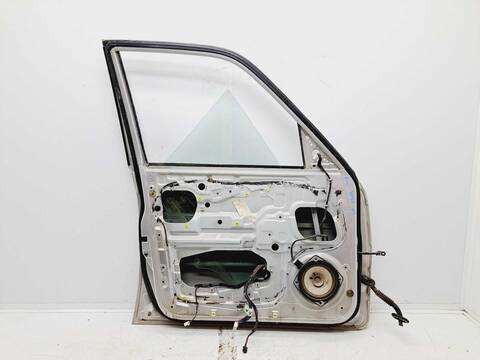 Foto 4ª: Puerta Delantera Izquierda Hyundai Terracan 2.5 TCI 101CV 74KW [D4BH] (2001)