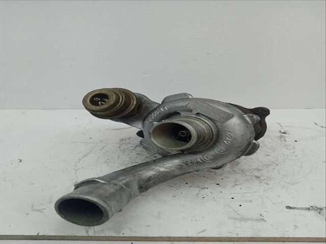 Foto 3ª: Turbocompresor Renault Megane 1.9 DCI DYNAMIQUE 102CV 75KW I FASE 2 CLASSIC LA..) [F9Q732] (2002)