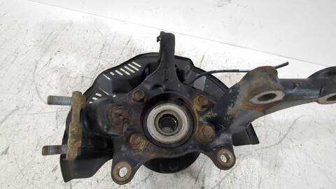 Foto 3ª: Mangueta Delantera Izquierda Toyota Auris 1.6 ZRE151_) 124CV [1ZR-FE] (2006)