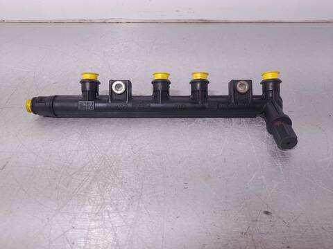 Foto 2ª: Rampa Inyectora Fiat Panda 1.2 CAT 60CV 44KW [188A4000] (2008)