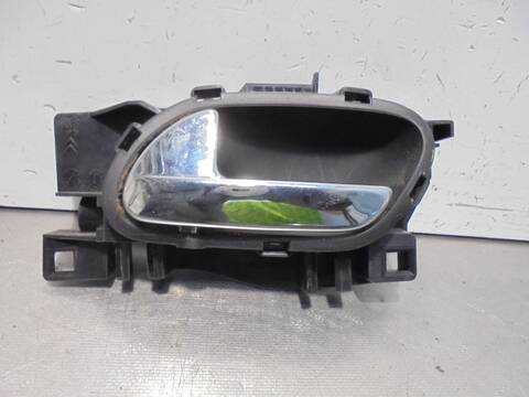 Maneta Interior Trasera Izquierda Peugeot 5008 1.6 HDI FAP 112CV 82KW