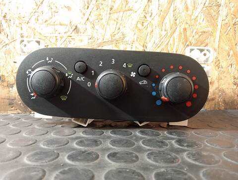 Mando Calefacción A. A. Renault Trafic L1H1 2 7T 120CV