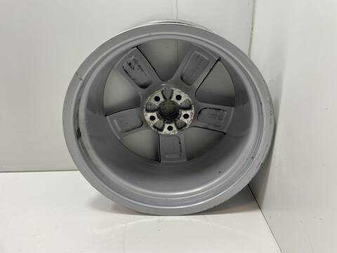 Foto 3ª: LLanta Chapa Audi A1 CHZ (2017)