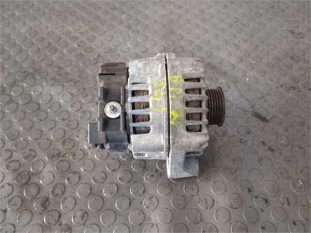 Foto 3ª: Alternador Bmw Serie 1 114 2.0 120D [2.0 LTR. - 130 KW TURBODIESEL CAT] [N47 D20 C]