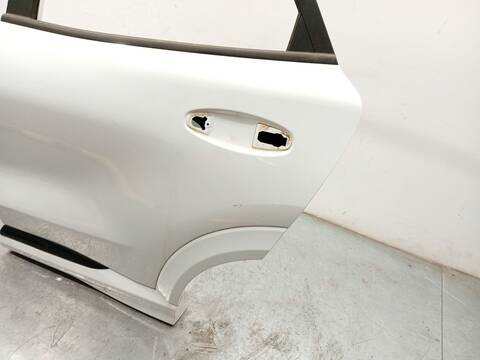 Foto 3ª: Puerta Trasera Izquierda Ford Puma 1.0 ECOBOOST MHEV 125CV 92KW [B7JB] (2024)