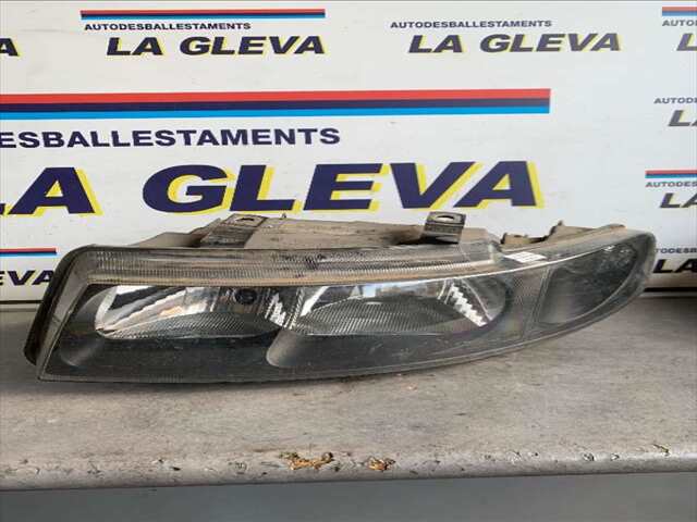 Faro Izquierdo Seat Toledo 1.9 TDI 110CV