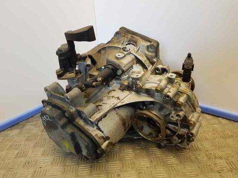 Foto 3ª: Caja Cambios Volkswagen Golf HIGHLINE BERLINA 110CV 81KW [AHF] (1999)