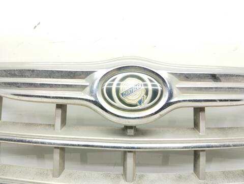 Foto 2ª: Rejilla Delantera Chrysler 300 3.0 CRD 218CV 160KW [642982] (2006)