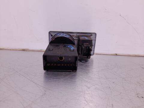 Foto 2ª: Mando Luces Skoda Fabia 75CV 55KW [ASY] (2001)