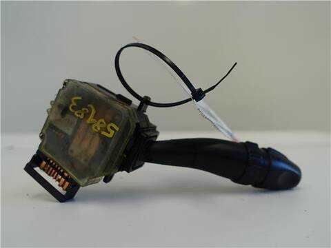 Foto 2ª: Mando Multifuncion Hyundai Sonata 2.0 131CV [G4JP-EG] (2004)