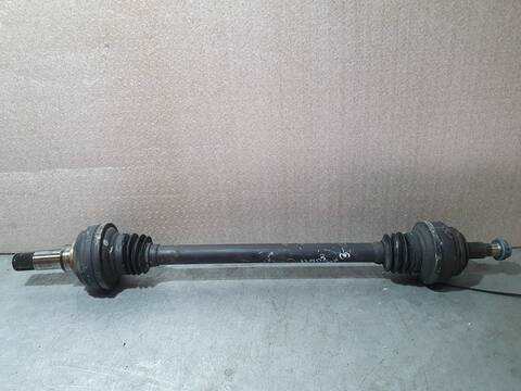 Foto 1ª: Transmision Trasera Derecha Mercedes Clase C 160 C 63 AMG 205.386) COUPE 476CV 350KW [177980] (2016)