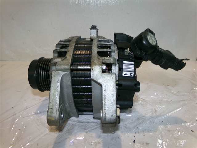 Foto 2ª: Alternador Hyundai i30 1.4 G 2014-2017 [G4FA] (2014)