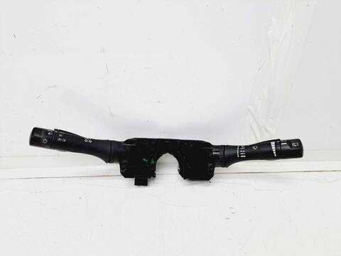 Mando Luces Nissan Juke ACENTA 110CV 81KW