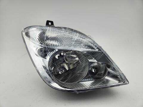 Faro Derecho Mercedes Sprinter 311/315 CDI 4X4 906.631/633/635/637) 109CV 80KW CAJA CERRADA