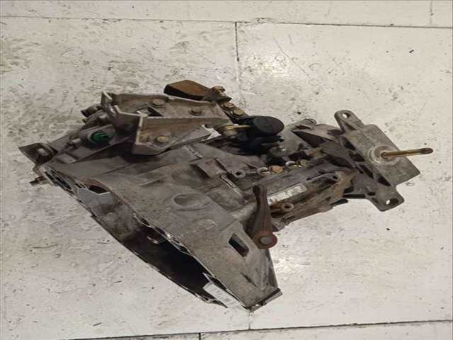 Foto 2ª: Caja Cambios Fiat Idea 1.3 JTD CAT 69CV 51KW [188A9000] (2004)