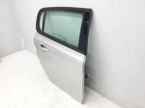 Foto 2ª: Puerta Trasera Derecha Peugeot 308 ACCESS 130CV 97KW (2010)