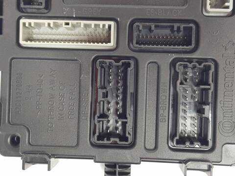 Foto 2ª: Centralita Motor ECU Renault Arkana TECHNO
