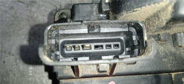 Foto 3ª: Cerradura Puerta Delantera Izquierda Nissan Micra 1.5 DCI [K9K 704]