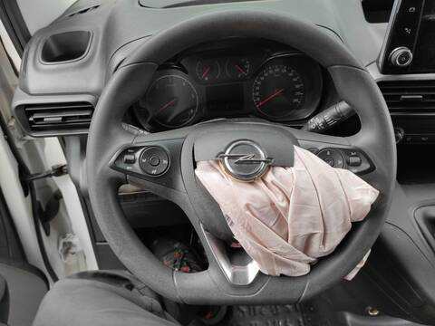 Volante Opel Combo BH02