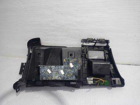 Foto 2ª: Guantera Peugeot 3008 STYLE 114CV (2009)