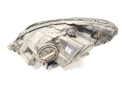 Foto 3ª: Faro Derecho Mercedes Clase C 160 C 220 CDI 204.208) 170CV 125KW [646811] (2008)