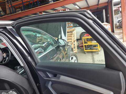 Elevalunas Manual Trasero Derecho Audi Q5 40 TDI QUATTRO S LINE 204CV 150KW