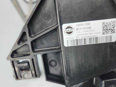 Foto 4ª: Electroventilador Mg ZS 1.5 VTI 106CV 78KW [15S4C] (2023)