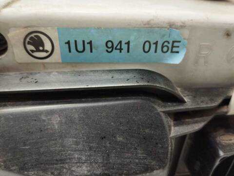 Foto 2ª: Faro Derecho Skoda Octavia AMBIENTE BERLINA 102CV 75KW [AVU] (2000)