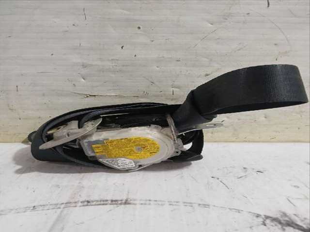 Foto 2ª: Cinturón Delantero Derecho Toyota Corolla 2.2 D-4D AUR10_) 177CV [2AD-FHV] (2004)