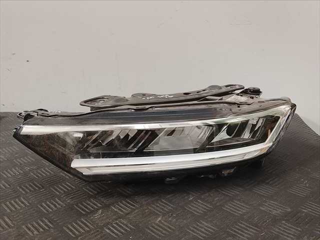 Faro Izquierdo Volkswagen T-Roc 2.0 TDI 115CV