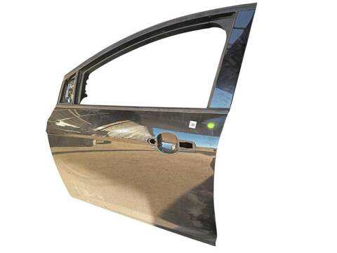 Foto 3ª: Puerta Delantera Izquierda Ford Focus 1.0 ECOBOOST (2010)